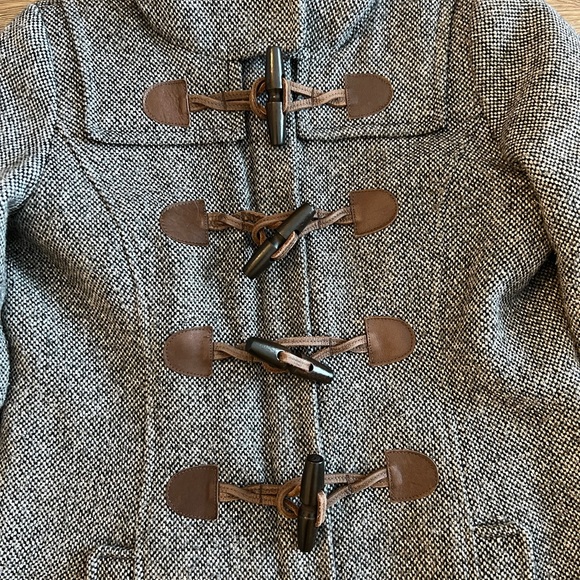 Roots Shelby Tweed Heather Gray Duffle Coat - Picture 3 of 9